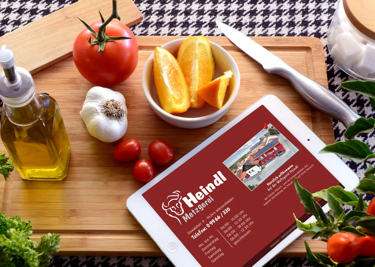 Webseite von Metzgerei Heindl auf einem Tablet