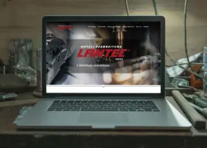 Webseite von Metallbearbeitung Lantec GmbH auf einem Laptop
