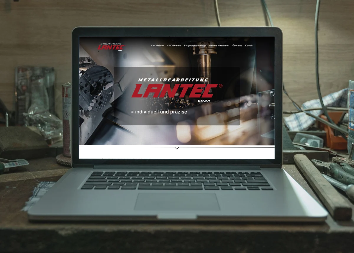 Webseite von Metallbearbeitung Lantec GmbH auf einem Laptop